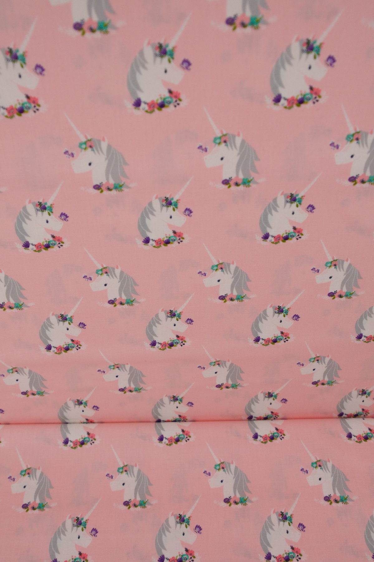 Tissu coton rose imprimé au mètre pour enfants - Licornes - Atelier Inika