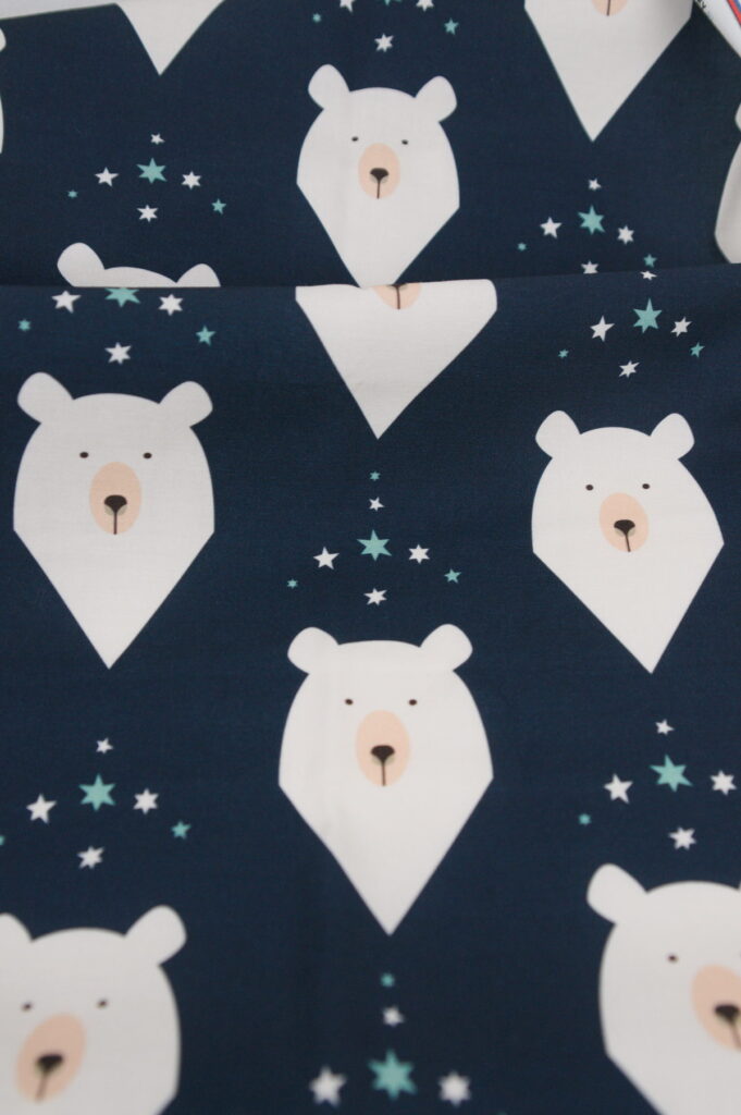 Tissu coton imprimé pour enfants au mètre - Ours polaire bleu marine - Atelier Inika