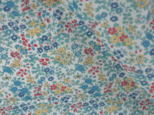Tissu Liberty Fabrics - Summer Meadow - Prairie fleurie - coton imprimé - Atelier Inika