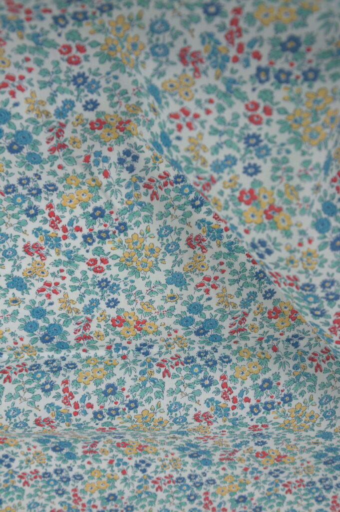 Tissu Liberty Fabrics - Summer Meadow - Prairie fleurie - coton imprimé - Atelier Inika