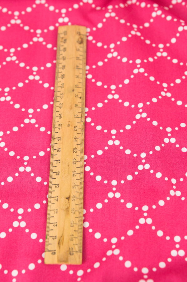 Tissu coton imprimé rose vif - motif ondulation graphique retro & vintage - Atelier inika