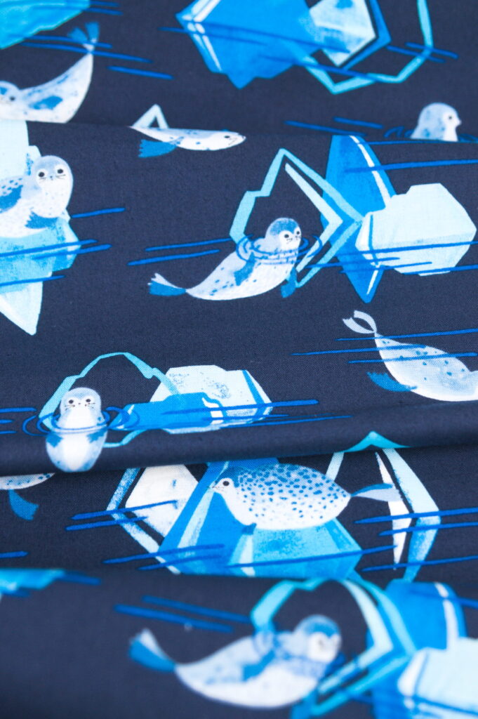 Tissu coton imprimé pour enfants au métre - phoques sur icebergs - Atelier Inika