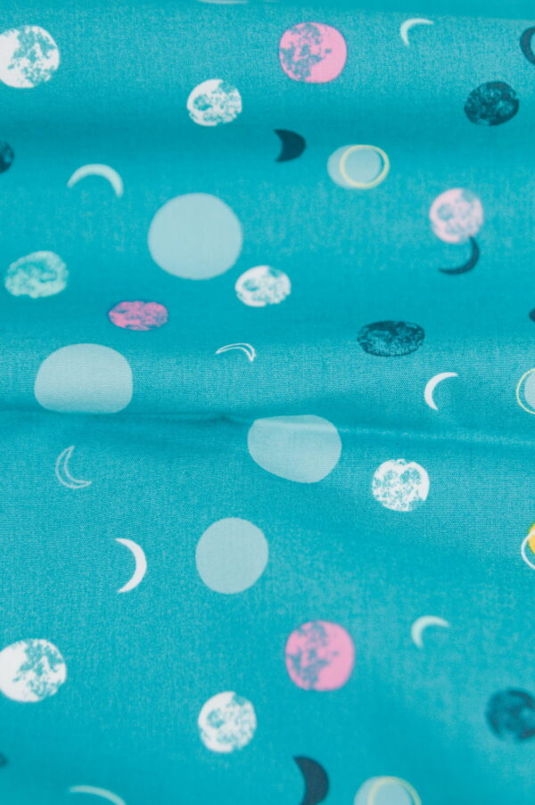 Tissu coton imprimé - lune et espace - Atelier Inika