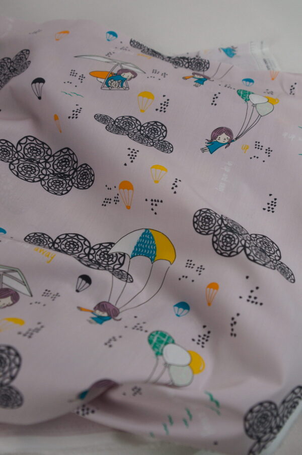 Tissu en coton au mètre - imprimé motif Montgolfière - pour enfant - Atelier Inika
