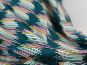Tissu imprimé graphique moderne en coton au mètre | Atelier Inika