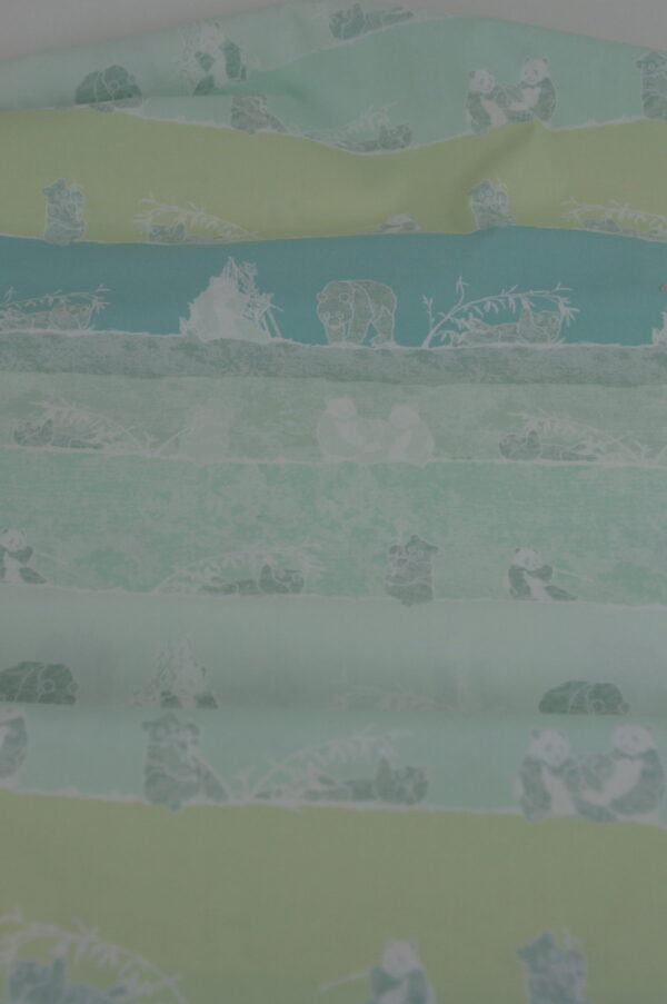 Tissu coton imprimé vert tendre - panda - pour enfants - Atelier Inika