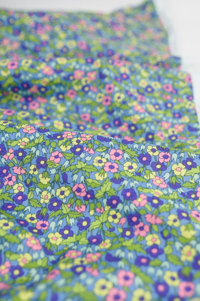 Tissu Liberty fabrics - Bleu turquoise, fleurs