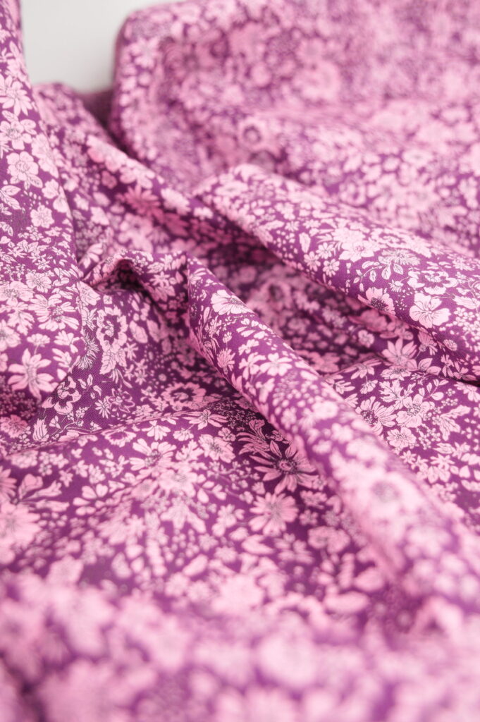 Tissu Liberty "Emily Pink Silhouette Flower" - Fuchsia, fleurs