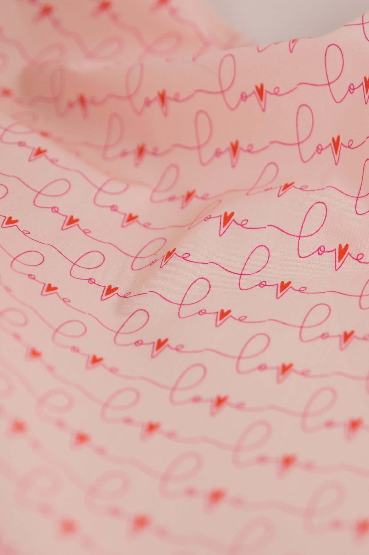 Tissu coton premium imprimé - popeline de coton - Love / Amour - Art Gallery Fabrics - Atelier Inika