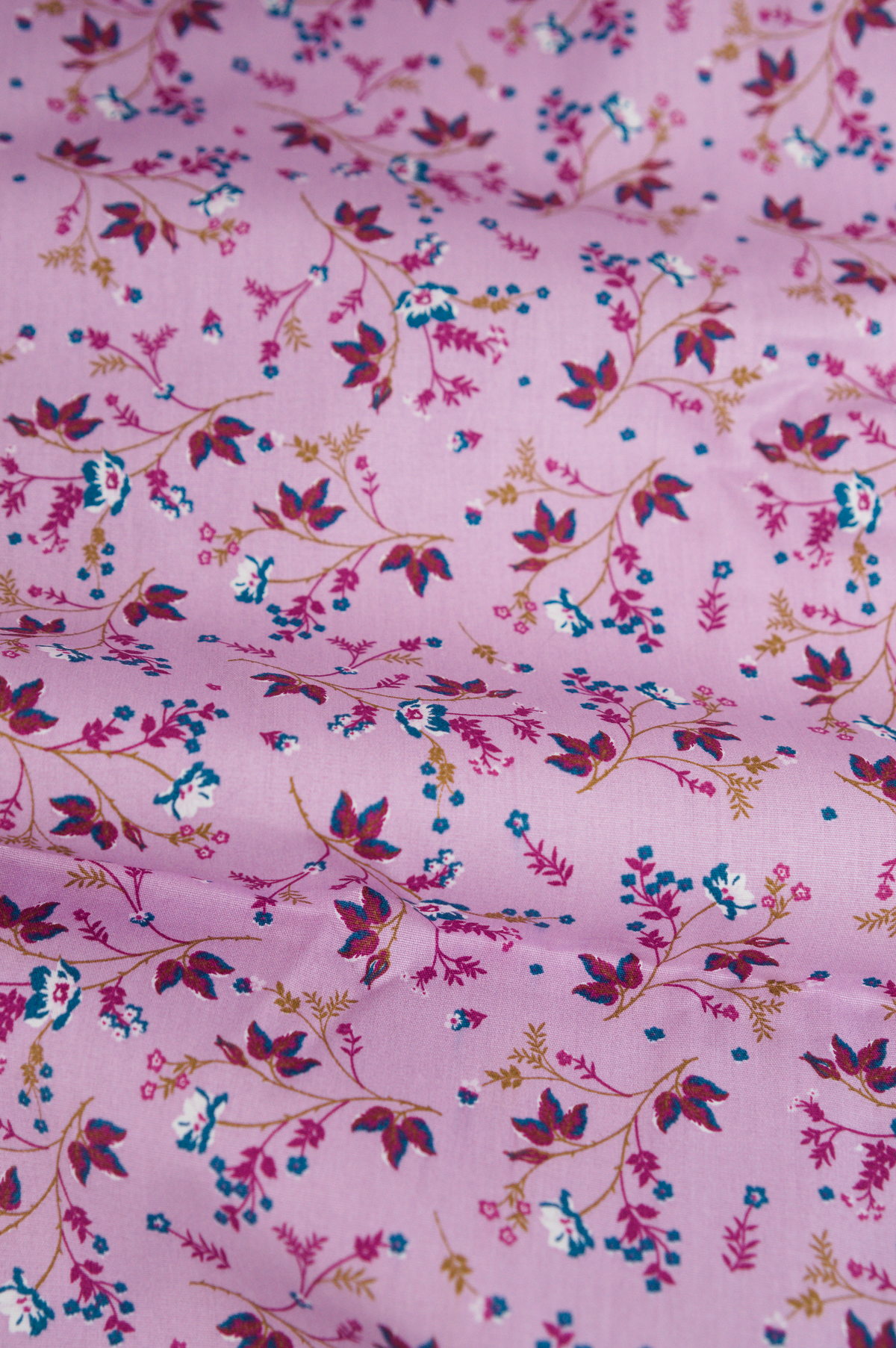 Tissu coton imprimé - fleurs délicats rose - Atelier Inika