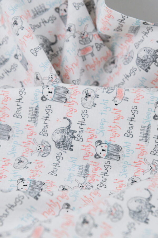 Tissu coton imprimé pour enfant - motif Ours sur fond blanc - Atelier Inika