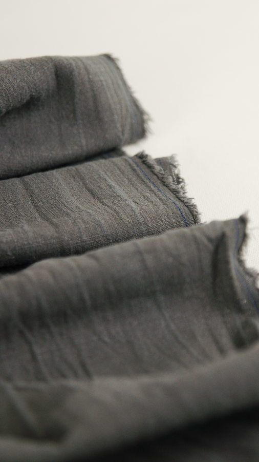 Tissu lin lavé au mètre - gris foncé - Atelier Inika | Mercerie en ligne