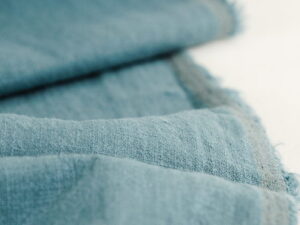 Tissu lin lavé au mètre - violet - Atelier Inika | Mercerie en ligne