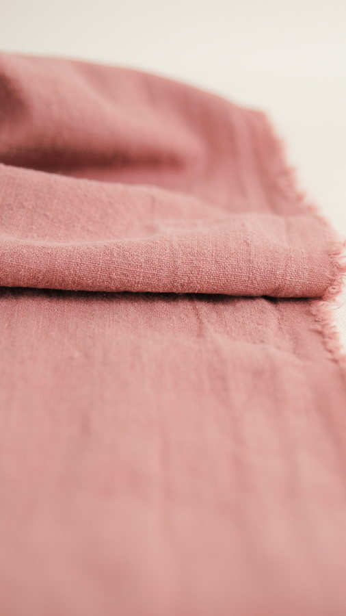 Tissu lin lavé au mètre - vieux rose - Atelier Inika | Mercerie en ligne