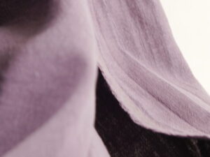 Tissu lin lavé au mètre - violet - Atelier Inika | Mercerie en ligne