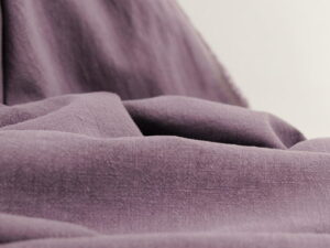 Tissu lin lavé au mètre - violet - Atelier Inika | Mercerie en ligne
