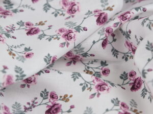 Tissu Popeline "Romance" – Fleurs roses sur fond blanc | 100% Coton au mètre