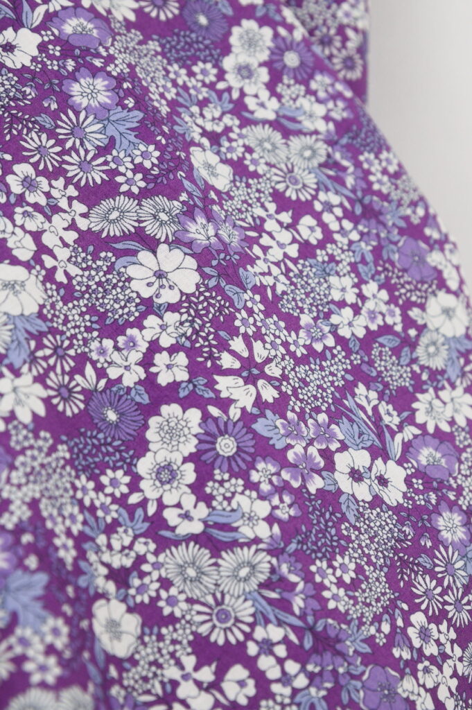 Tissu japonais floral Kokka - Mauve - petits fleurs