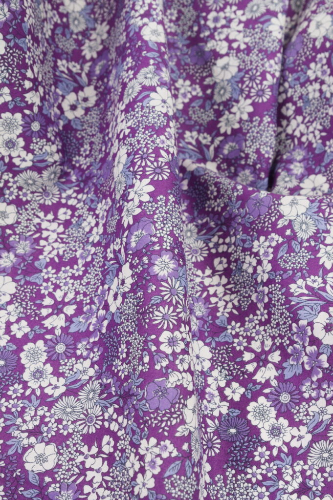 Tissu japonais floral Kokka - Mauve - petits fleurs