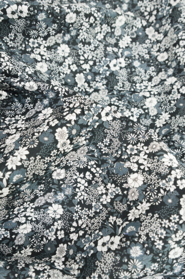 Tissu japonais floral Kokka - Noir - petits fleurs