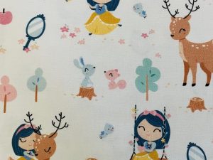 Tissu coton imprimé "Contes de fées" – Image 1
