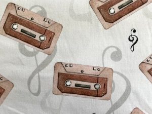 Tissu coton imprimé "Cassettes" – Image 3