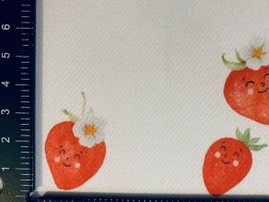 Tissu coton imprimé "Fraises" – Image 3