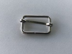 Boucle coulissante nickelé 20*12mm
