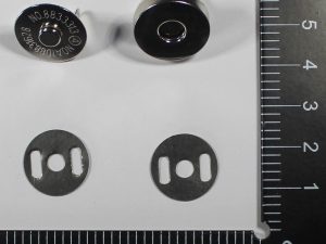 Fermoir magnétique acier brillant D18mm