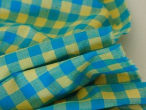 Tissu Khadi coton à carreaux - turquoise et jaune | Atelier Inika | tissus modernes au mètre
