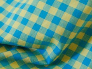 Tissu Khadi coton à carreaux - turquoise et jaune | Atelier Inika | tissus modernes au mètre