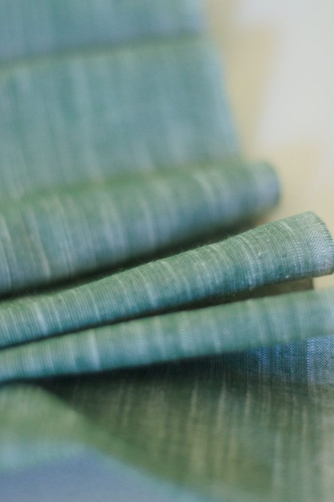 Tissu Coton Pur Blanc et Vert – Tissé Main | Atelier Inika