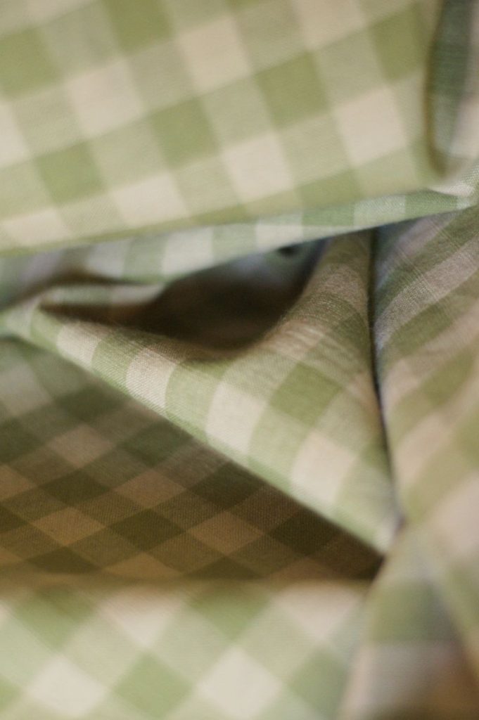 Tissu coton à carreaux - olive et crème - Tissé main, khadi, coton indien - Atelier Inika
