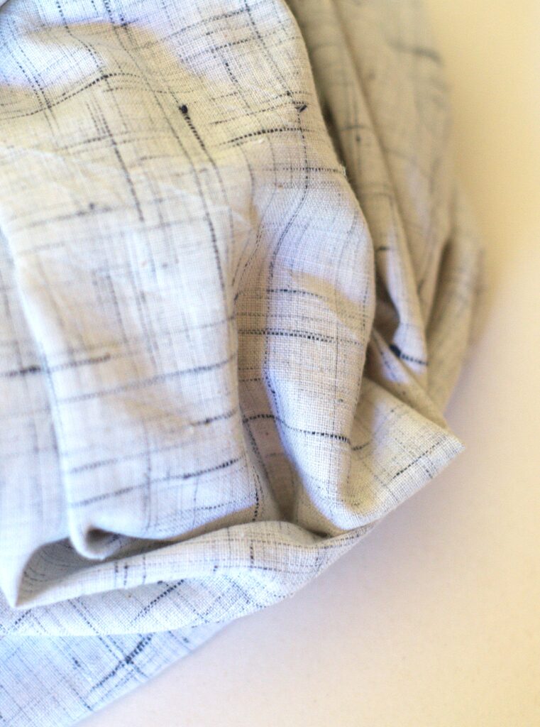 Tissu coton indien tissé main crème / blanc et noir | Tissu coton naturel et bio au mètre Atelier Inika