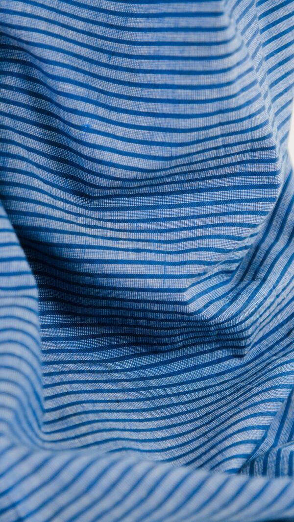 Tissu Khadi coton indien au métre - bleu / blanc - rayures - tissé main - Atelier Inika